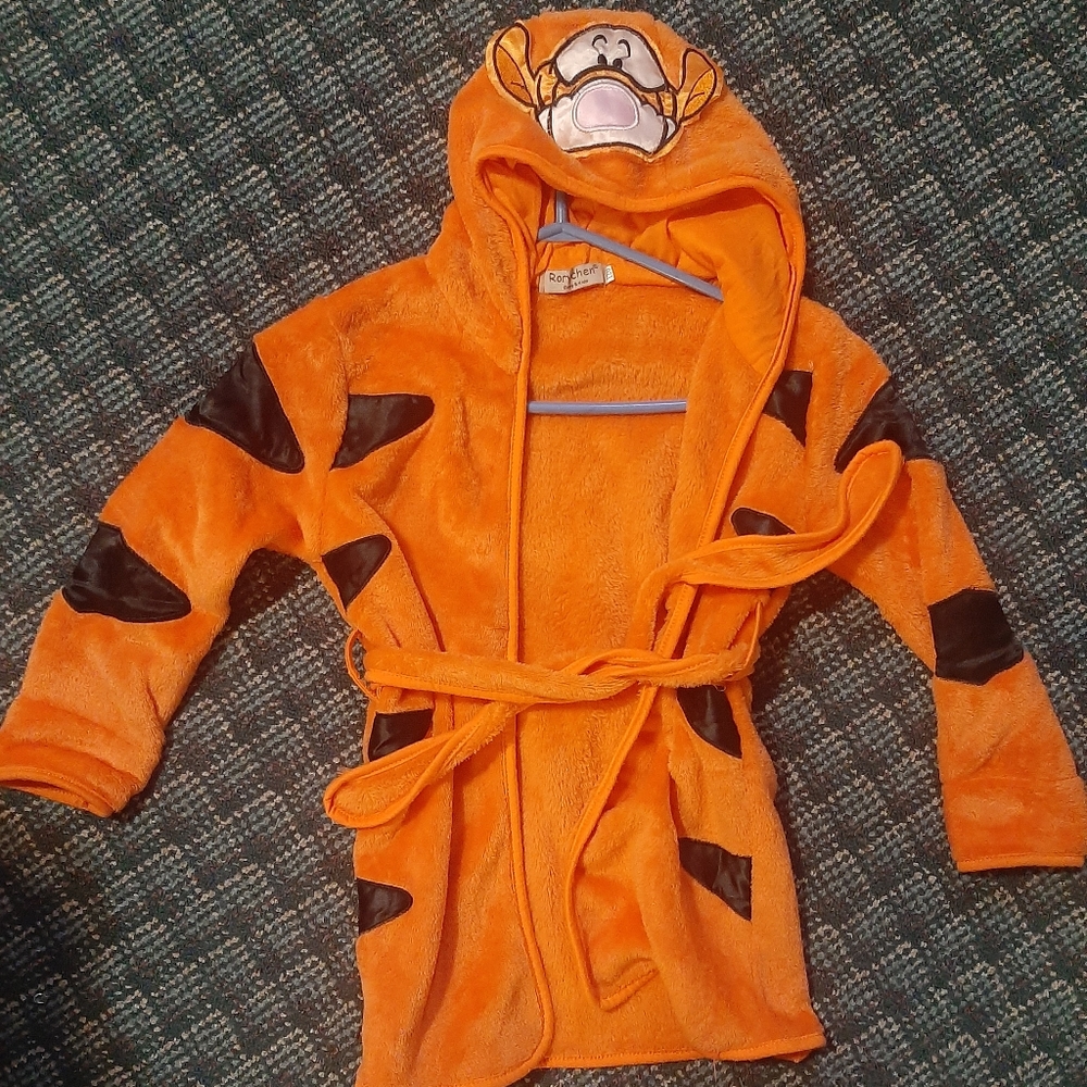 Child's fleece Tigger housecoat